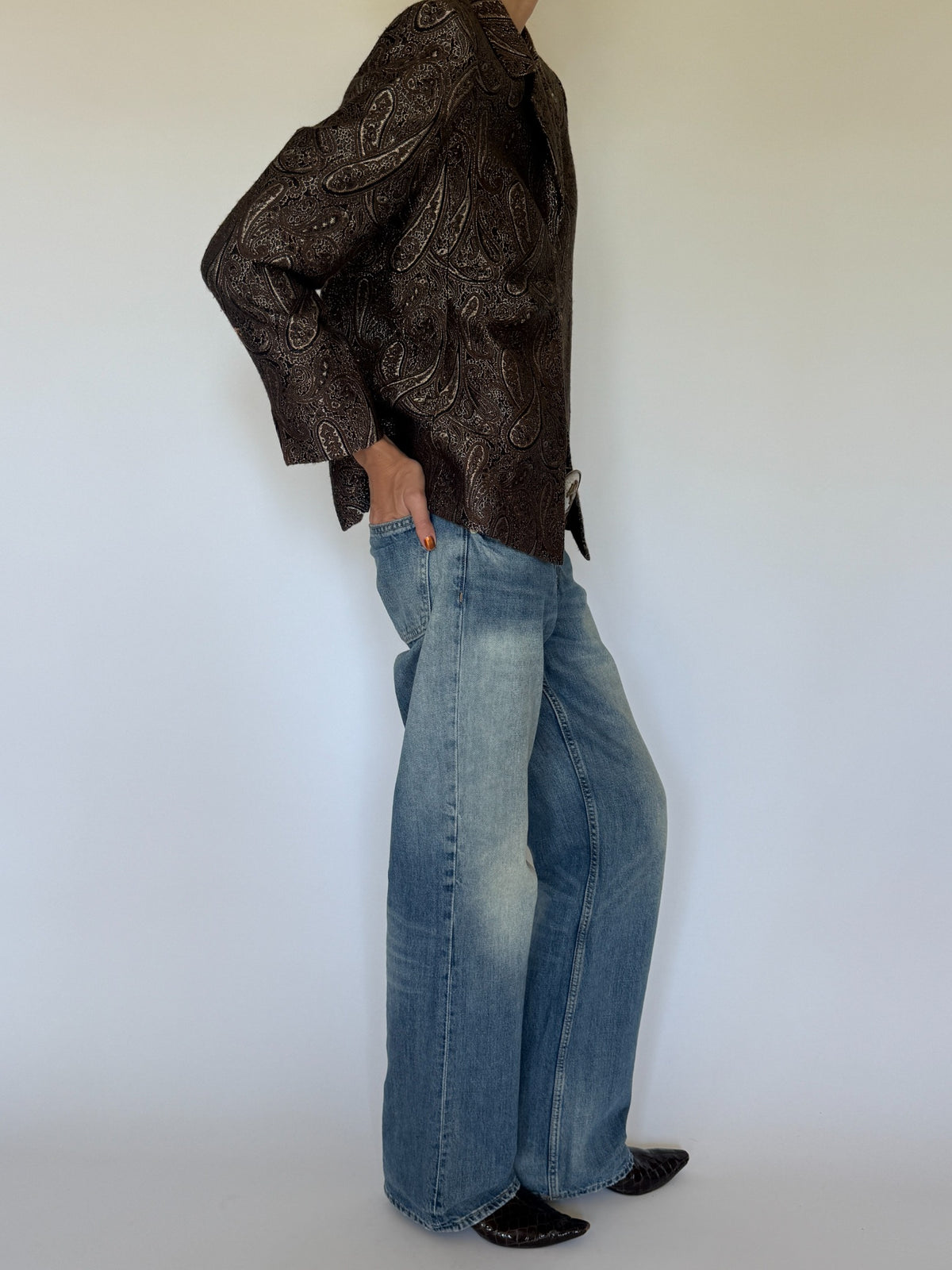Vintage paisley brocade blazer brown back and side view