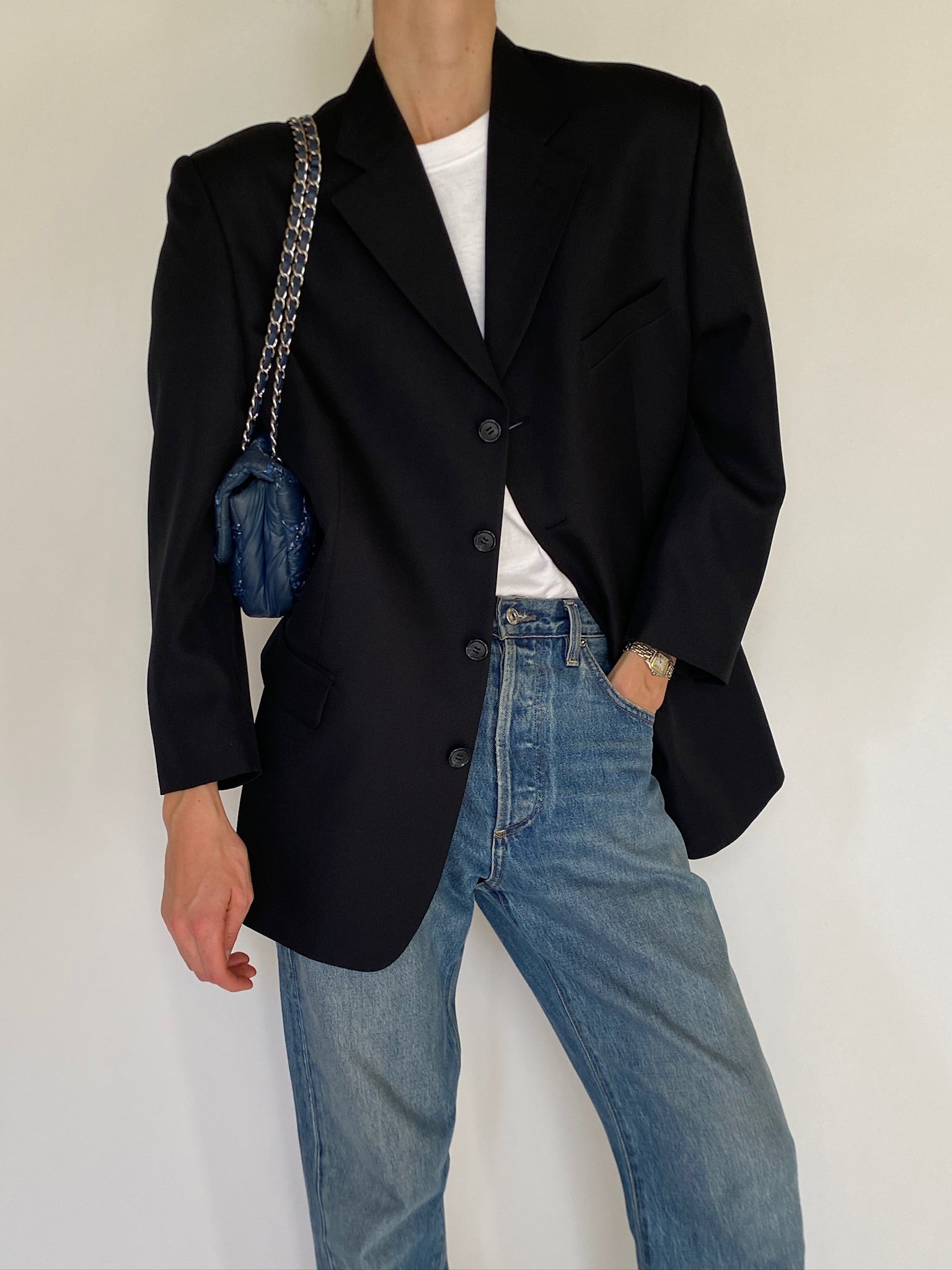 Vintage black structured blazer pocket detail