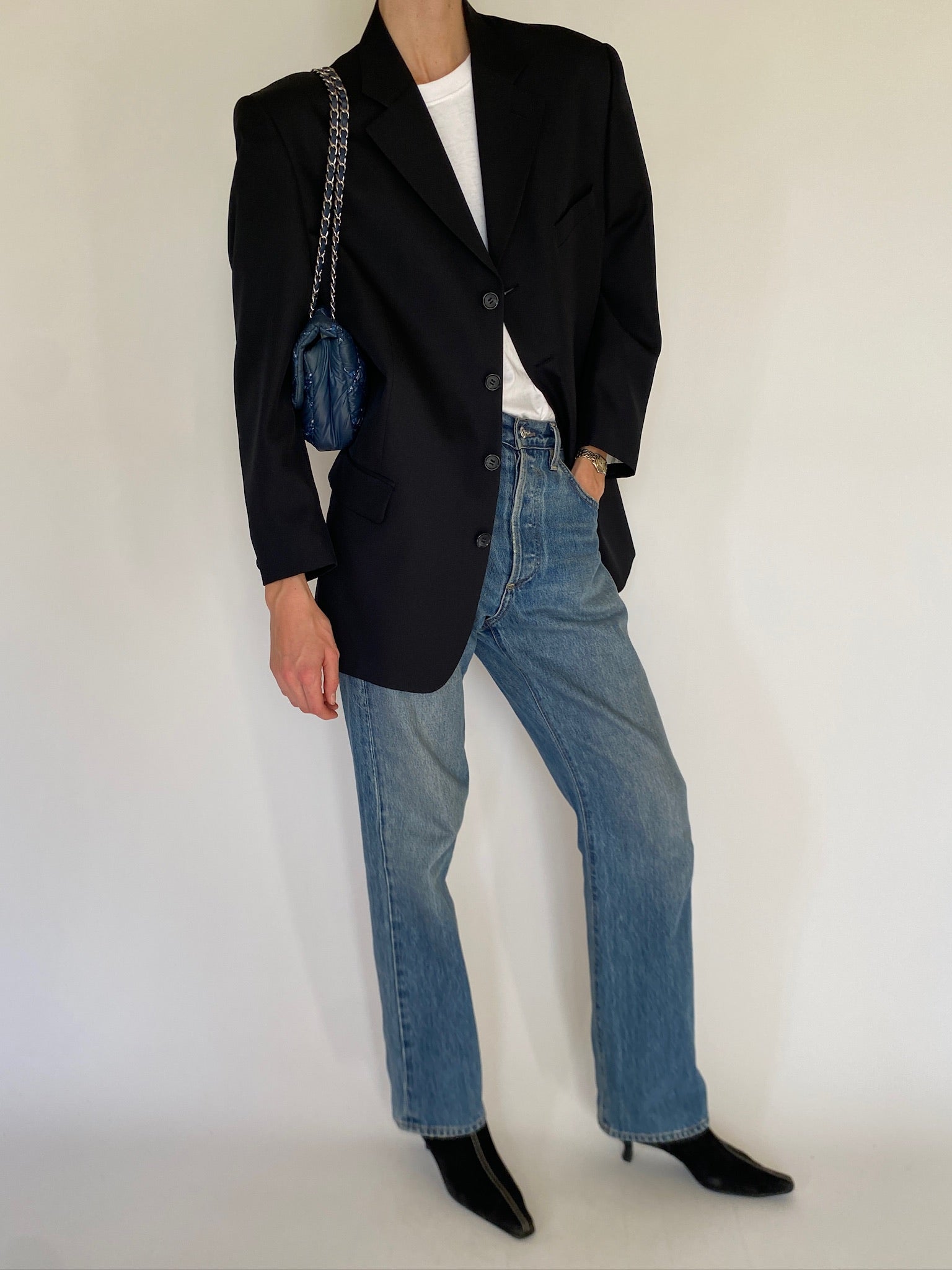 Vintage black structured blazer pocket detail