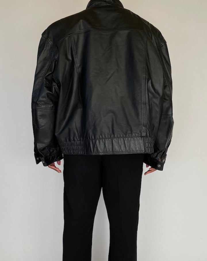 VINTAGE OVERSIZED BLACK LEATHER JACKET 2118