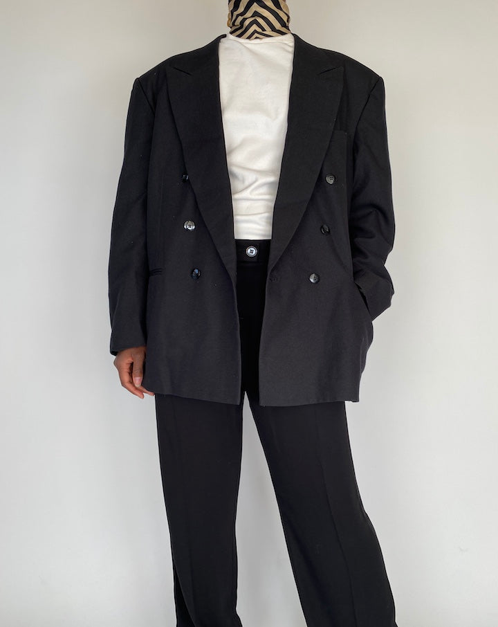 VINTAGE OVERSIZED DOUBLE BREASTED BLACK BLAZER 2125