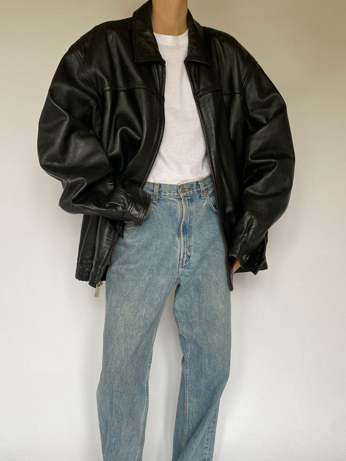 Vintage oversized leather jacket in black 5507