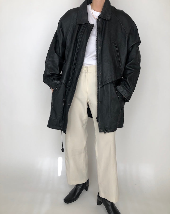VINTAGE OVERSIZED BLACK LEATHER JACKET 256