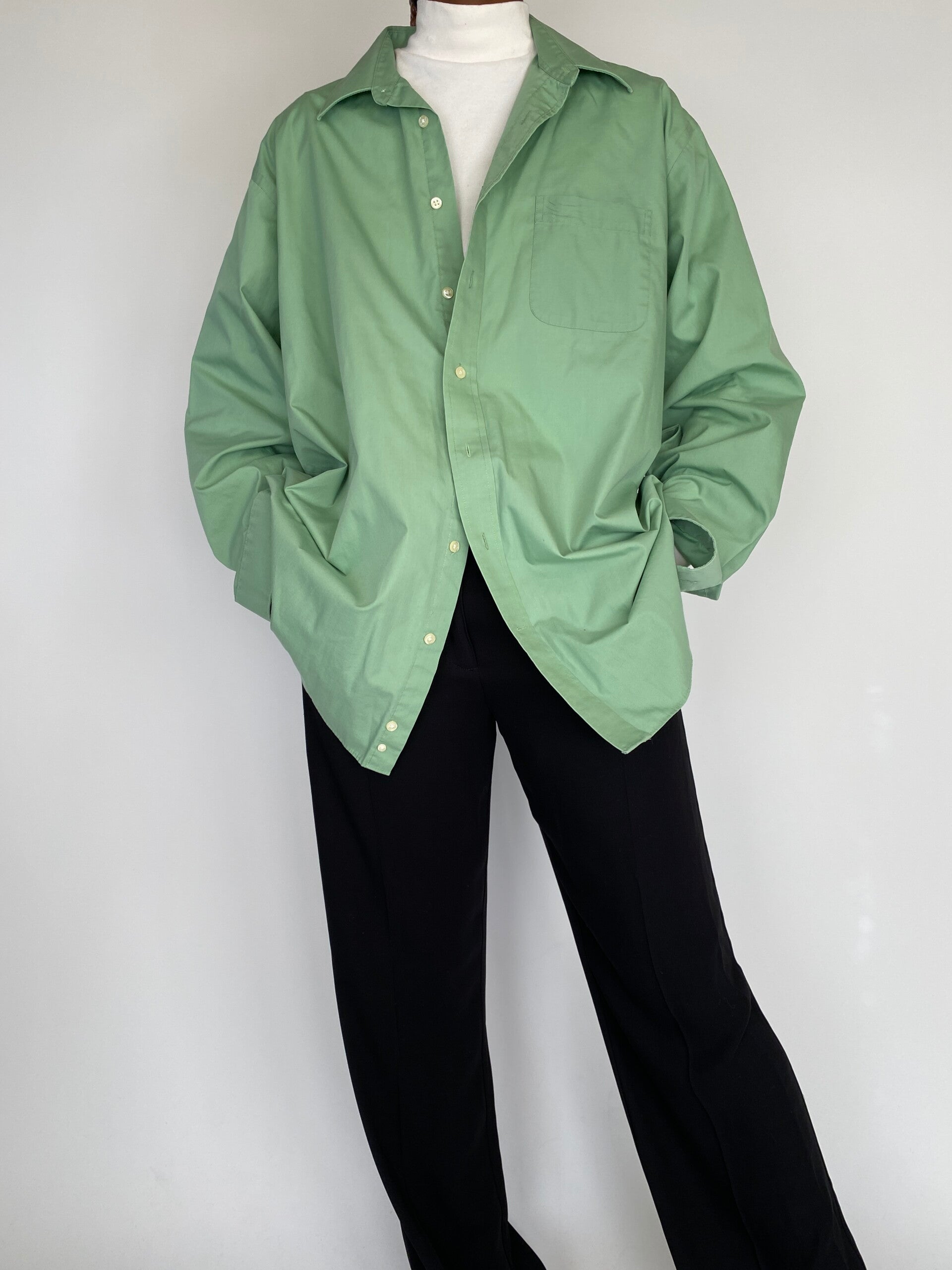 VINTAGE OVERSIZED GREEN BUTTON DOWN SHIRT 2134