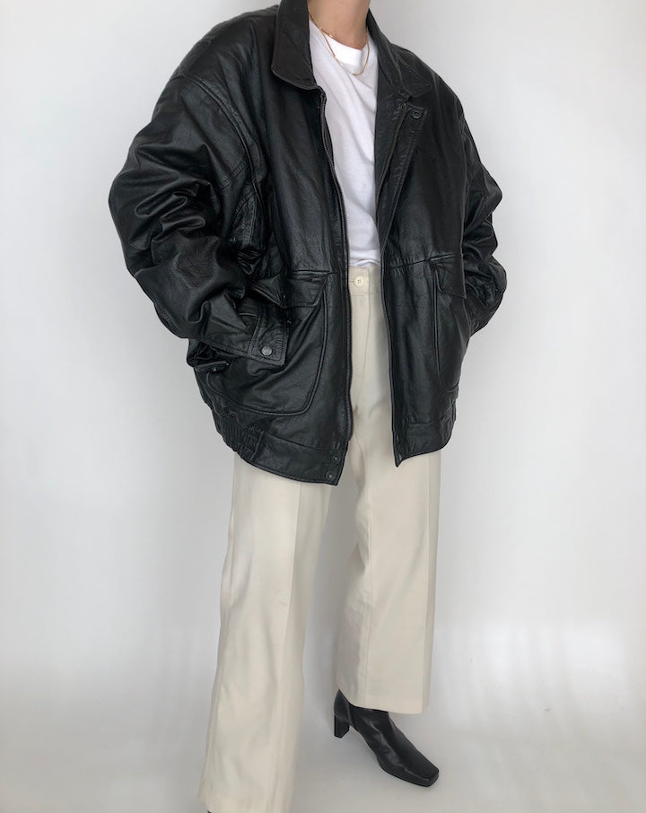VINTAGE OVERSIZED BOXY BLACK LEATHER JACKET 257