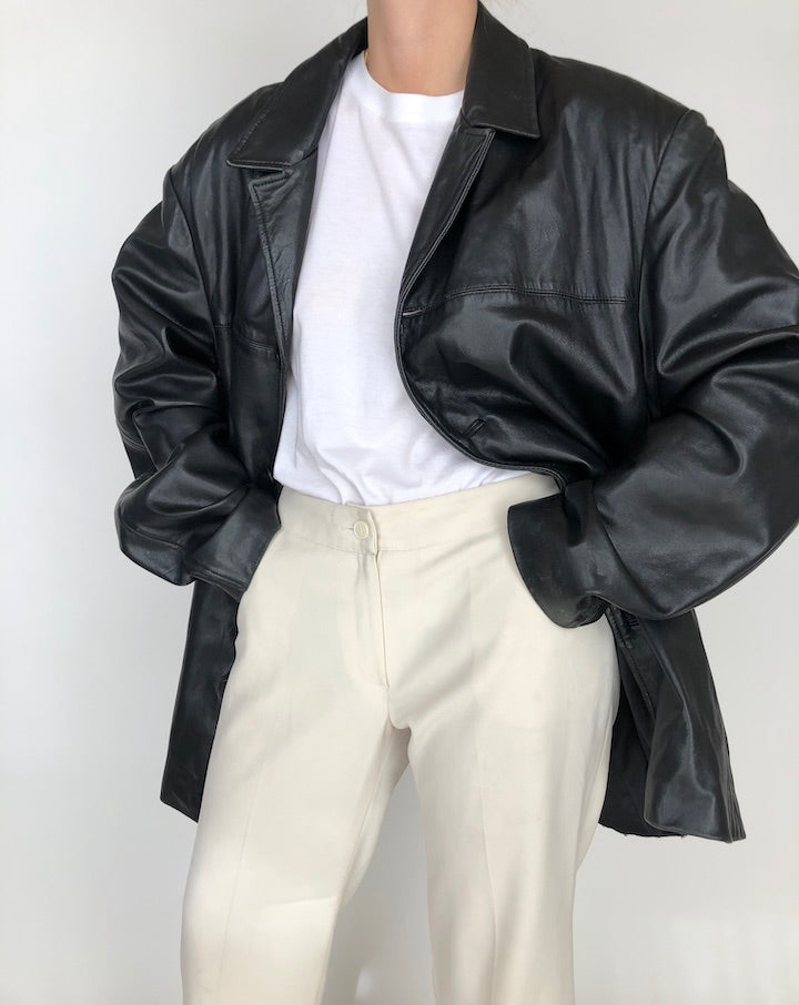 VINTAGE BLACK LEATHER JACKET 260