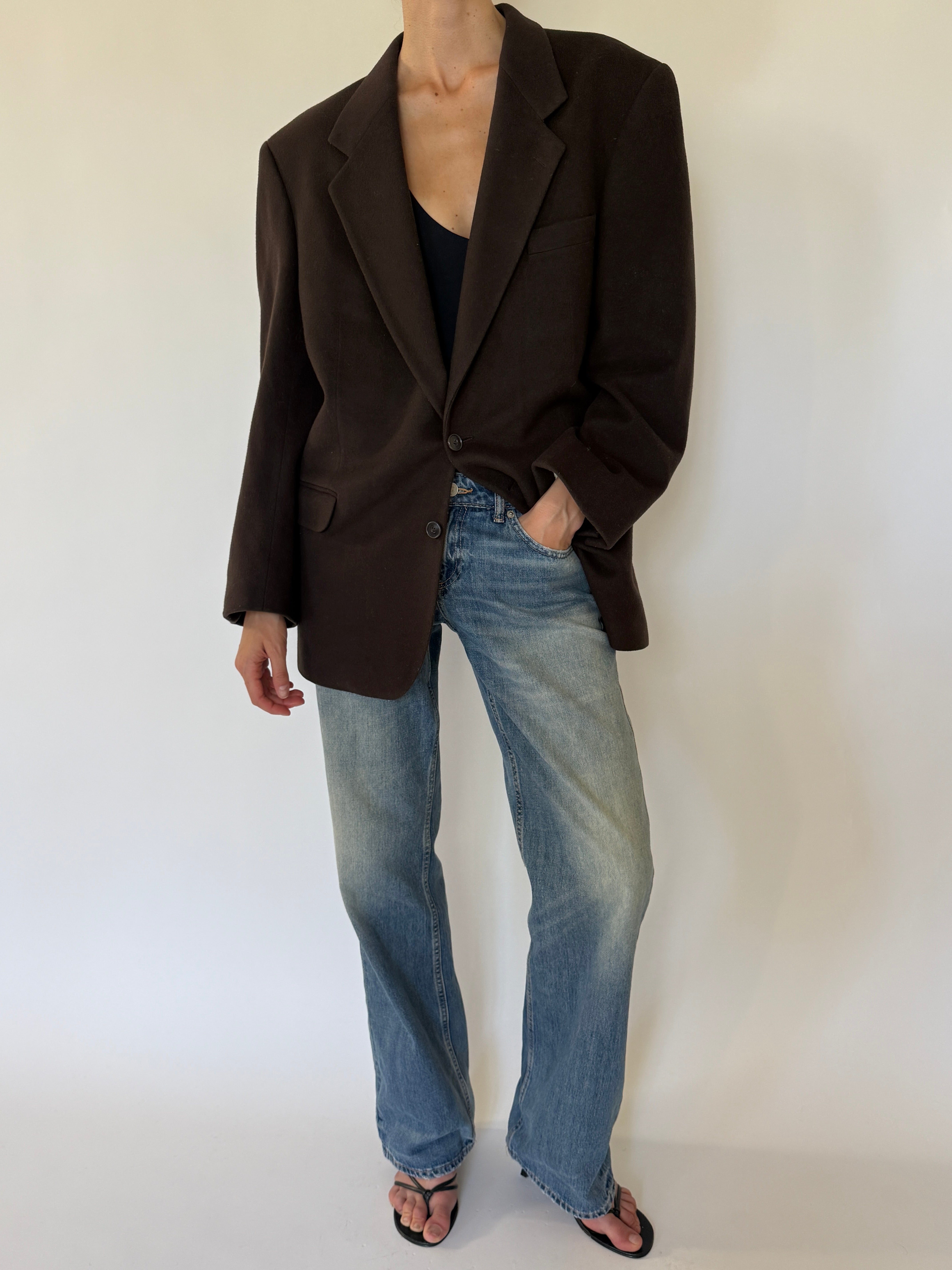 Vintage oversized brown blazer front view