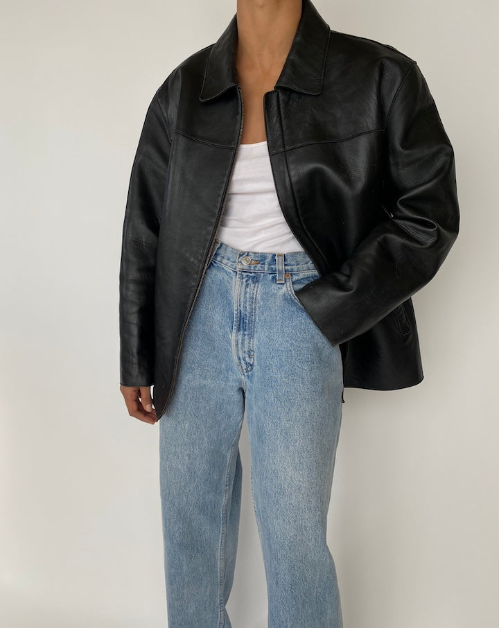 VINTAGE BLACK LEATHER JACKET 2724