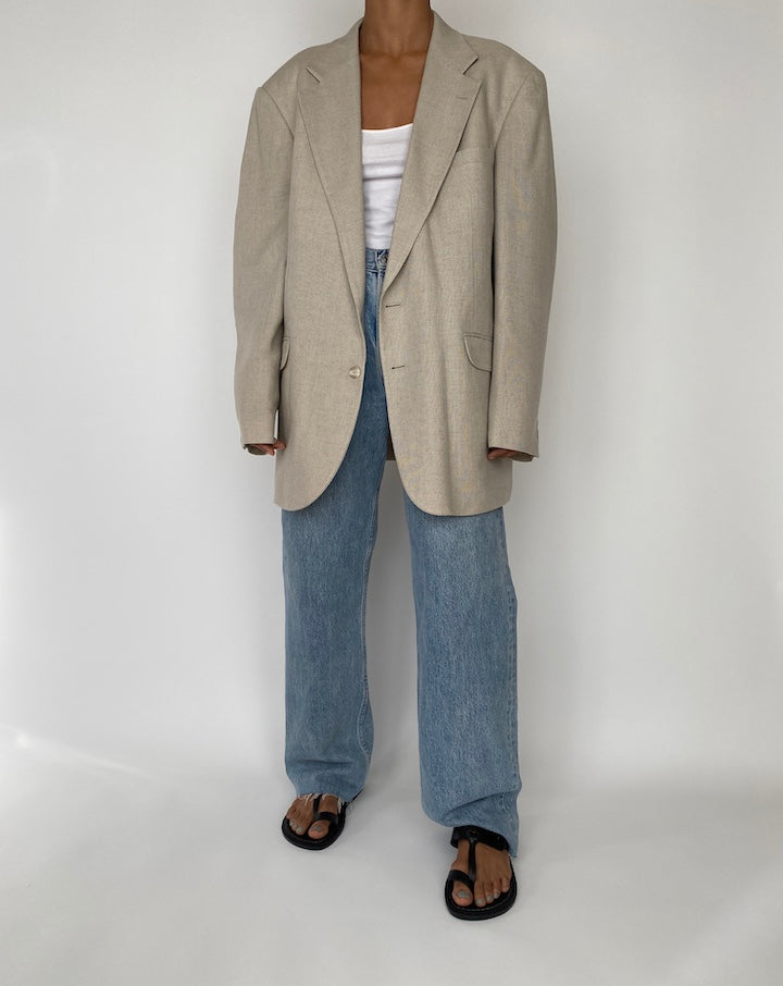 VINTAGE OVERSIZED LIGHT OAT BLAZER 2726