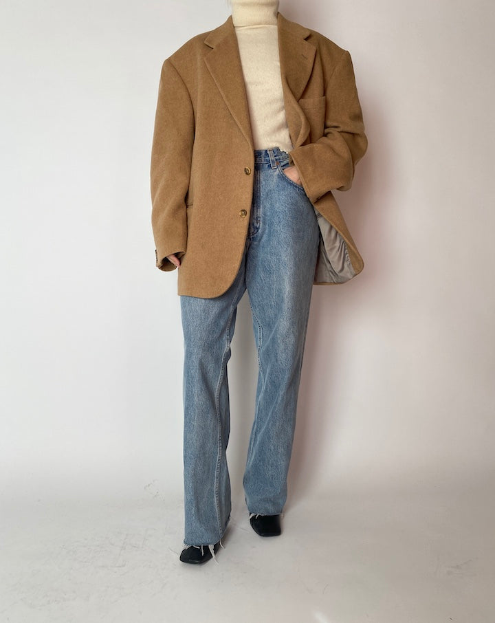 VINTAGE OVERSIZED BEIGE BLAZER 4197
