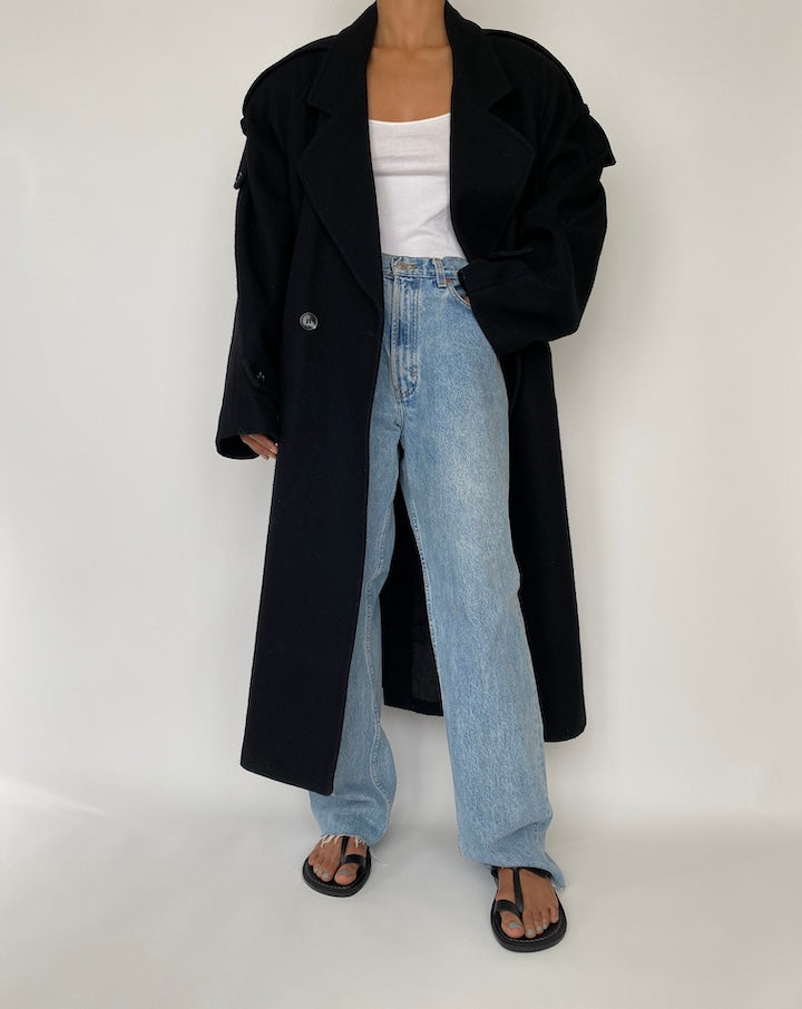 VINTAGE BLACK LONG OVERSIZED COAT 2727