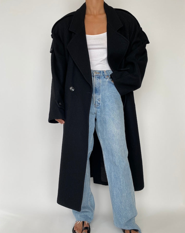 VINTAGE BLACK LONG OVERSIZED COAT 2727
