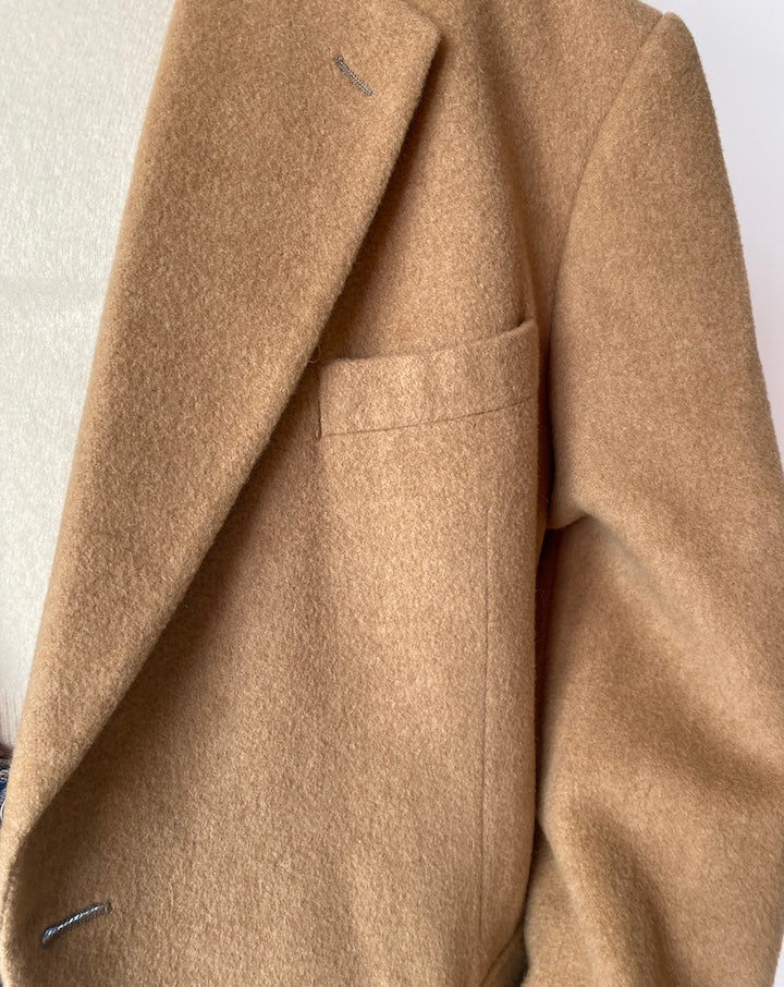 VINTAGE OVERSIZED BEIGE BLAZER 4197