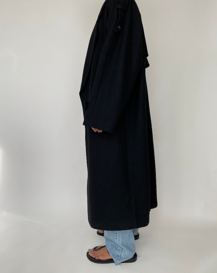 VINTAGE BLACK LONG OVERSIZED COAT 2727