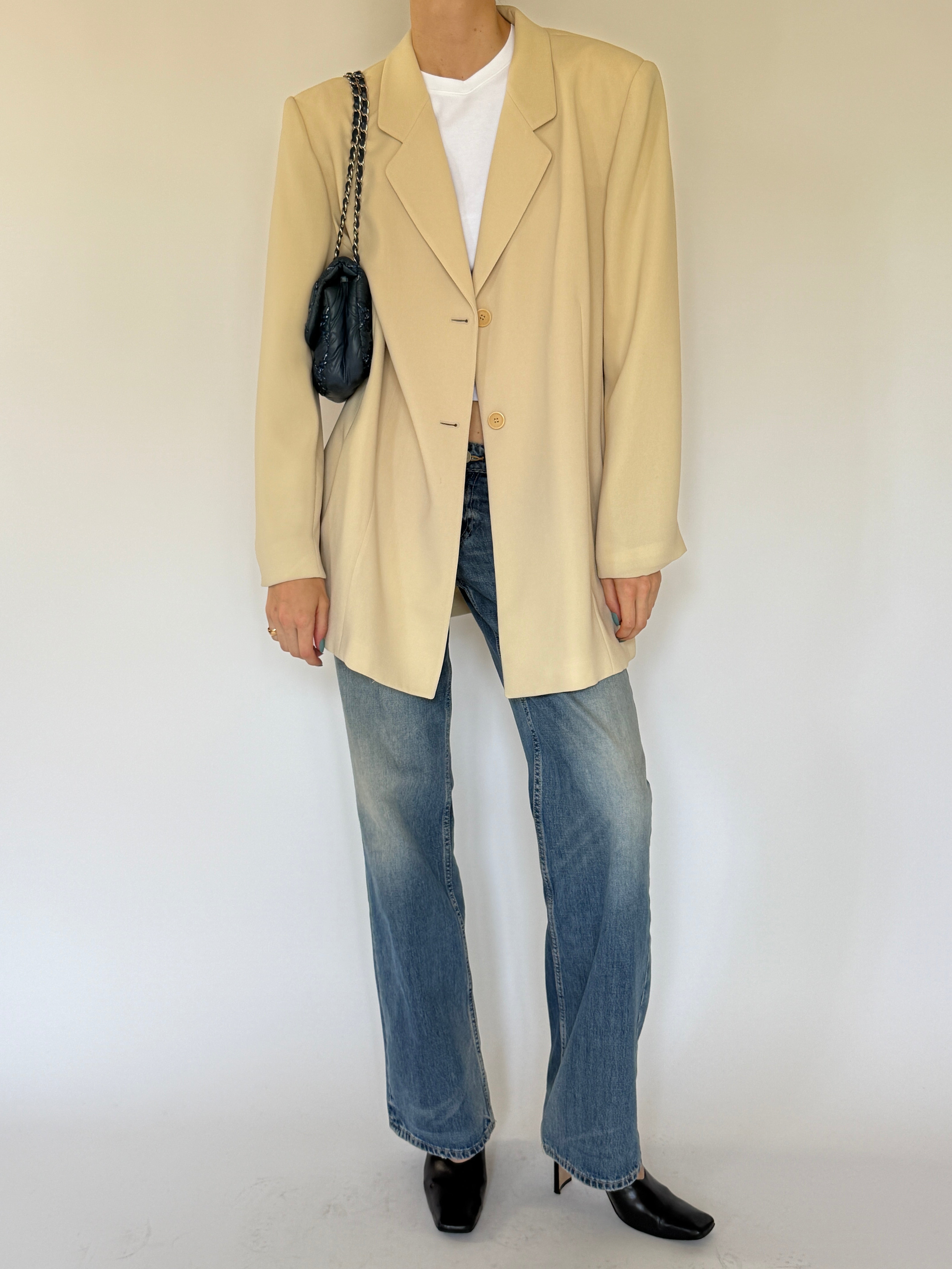 Vintage cream oversized blazer front view