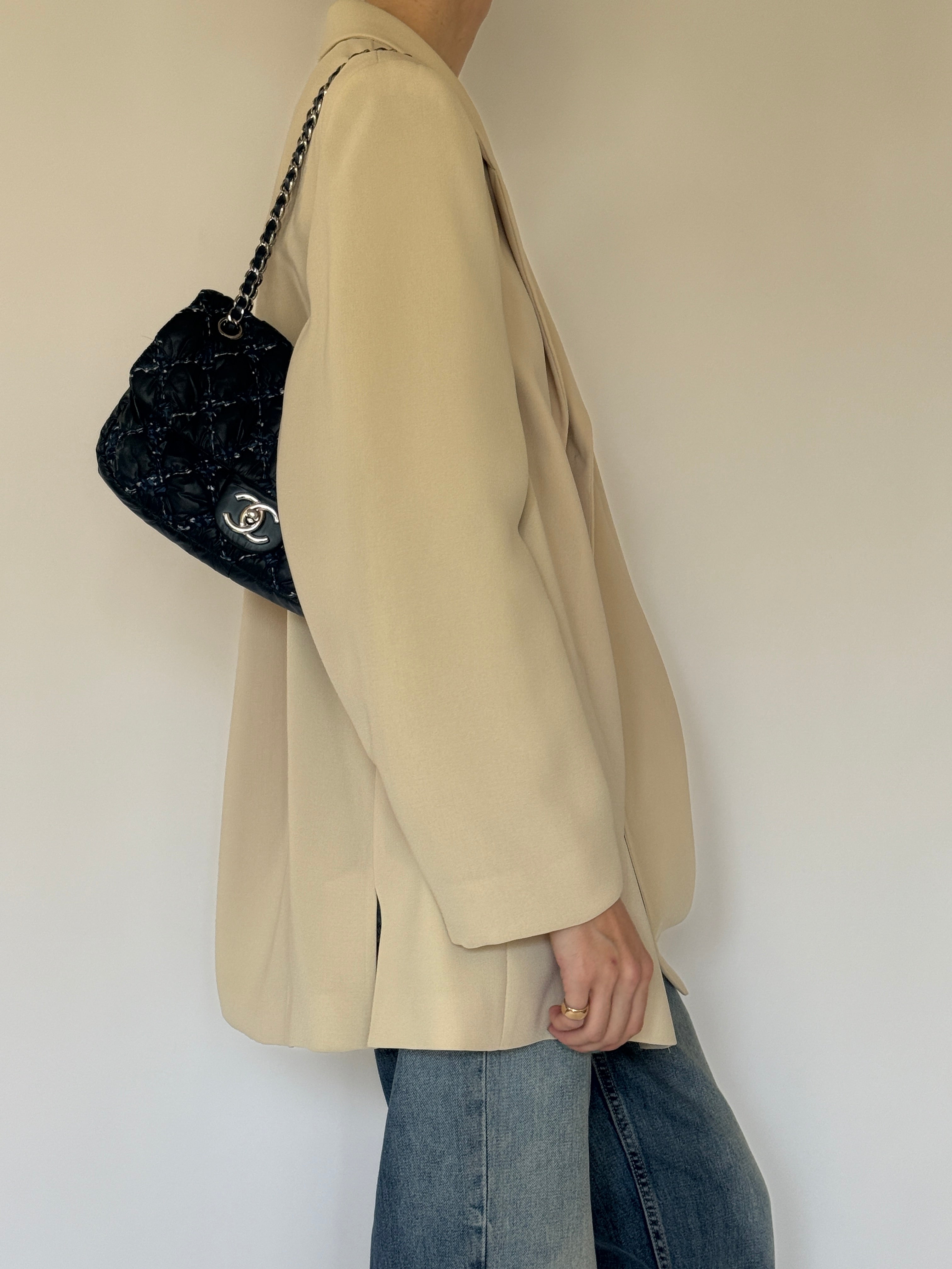 Vintage cream oversized blazer side view