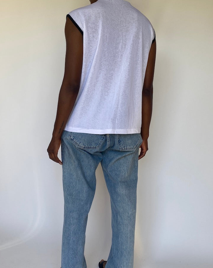 VINTAGE WHITE VEST 3750