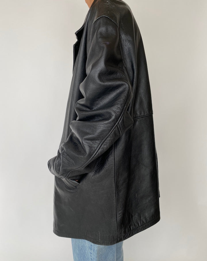 VINTAGE OVERSIZED BLACK LEATHER JACKET 2730