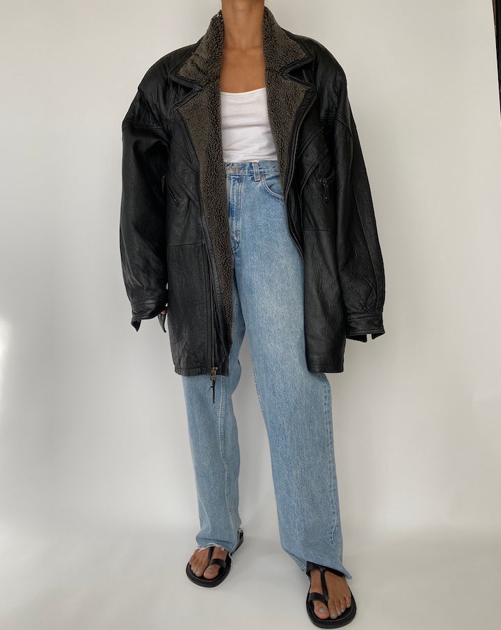 VINTAGE OVERSIZED LEATHER JACKET WITH FAUX FUR LINING 2731