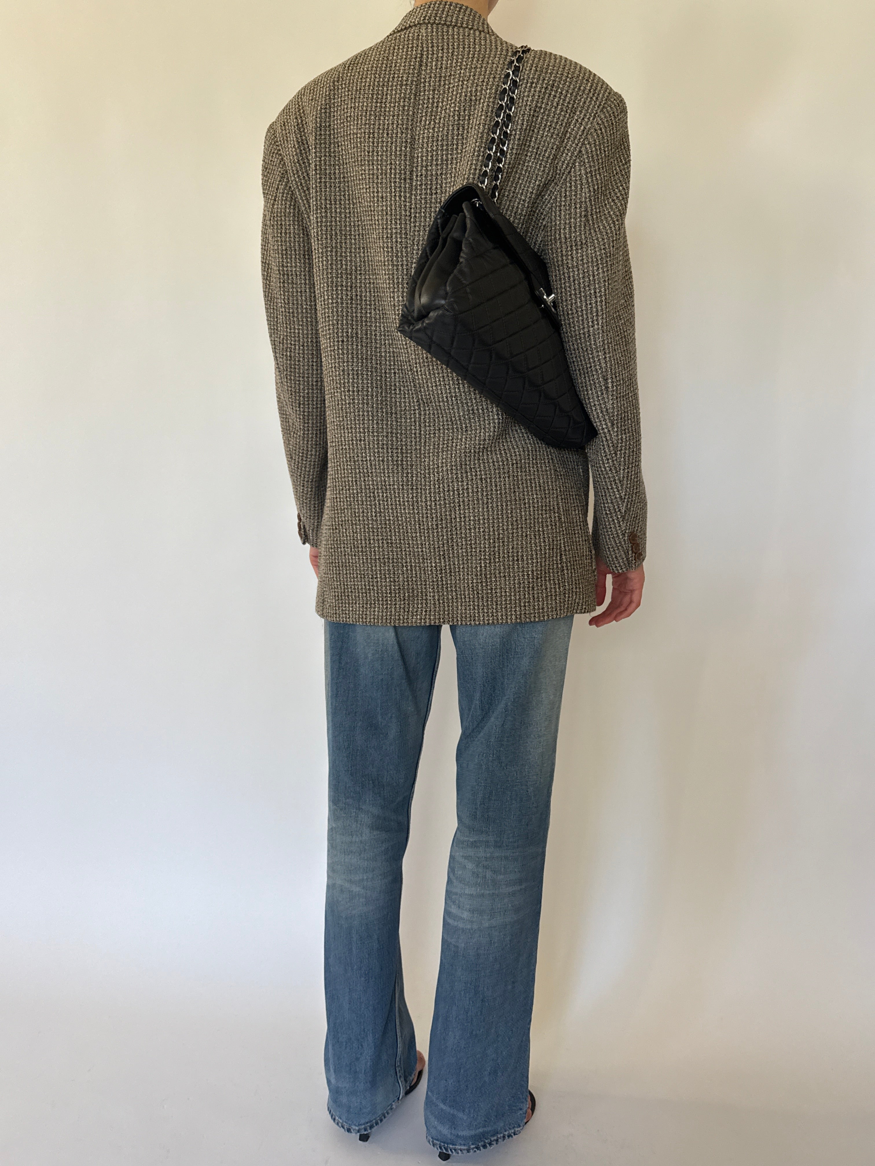 Vintage brown houndstooth blazer back view