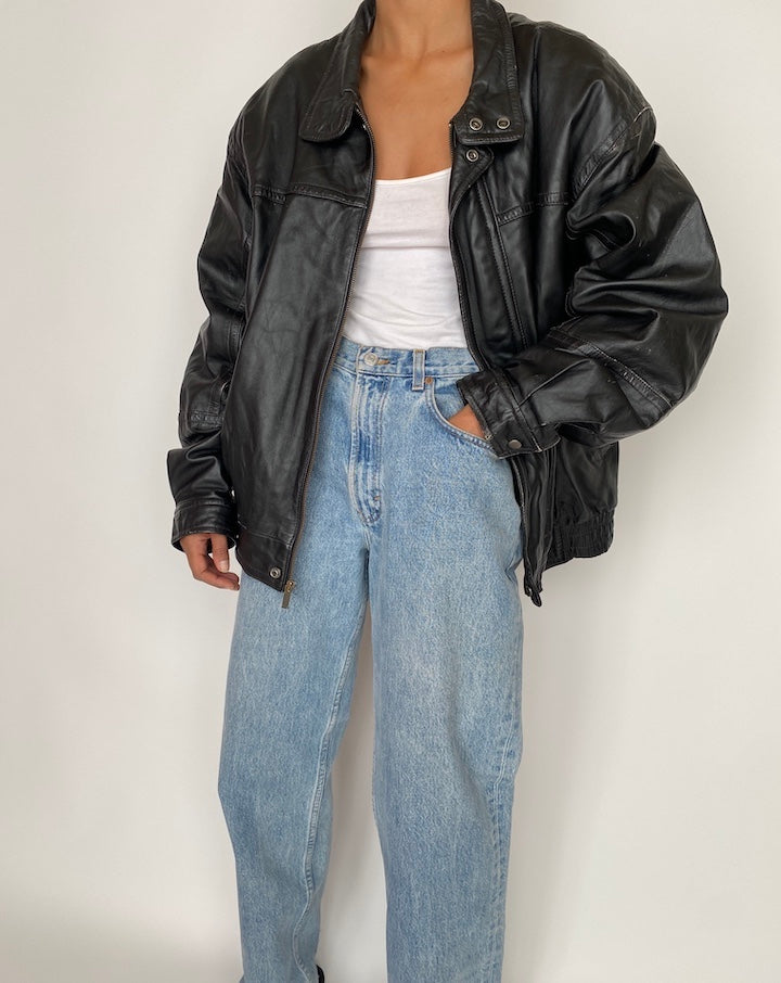 VINTAGE BLACK OVERSIZED LEATHER JACKET 2734