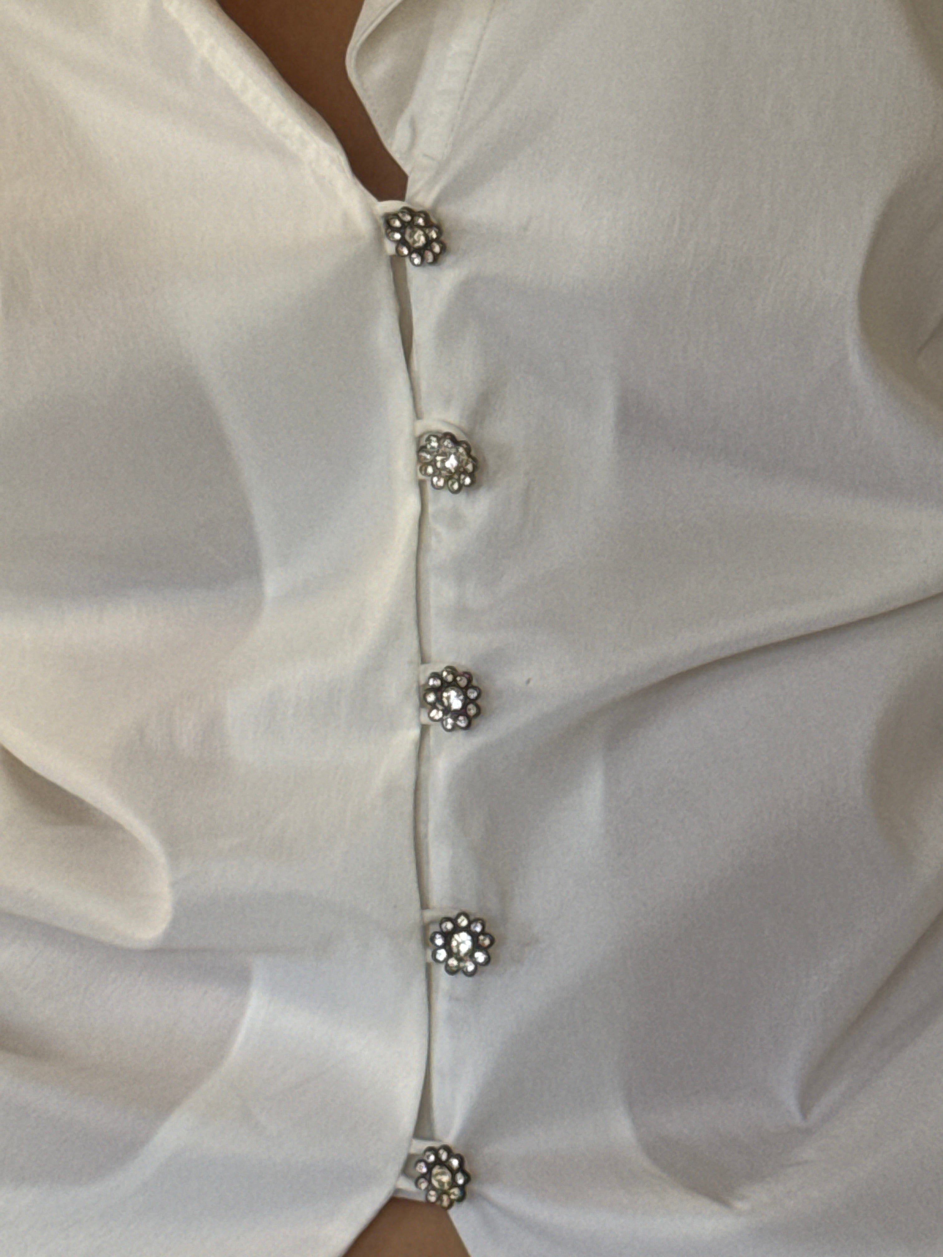 Vintage rhinestone floral button detail