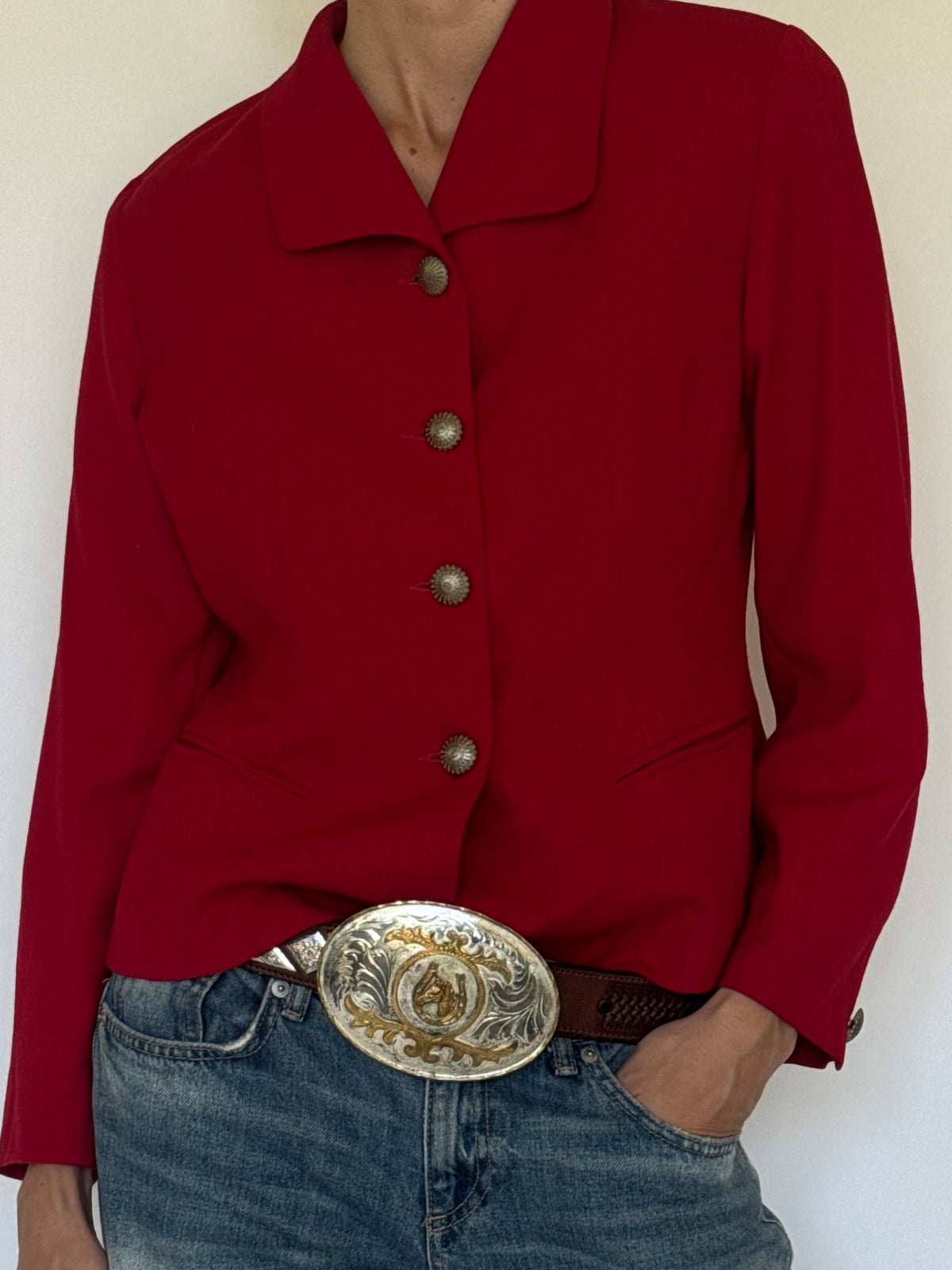 Vintage red blazer rounded collar detail