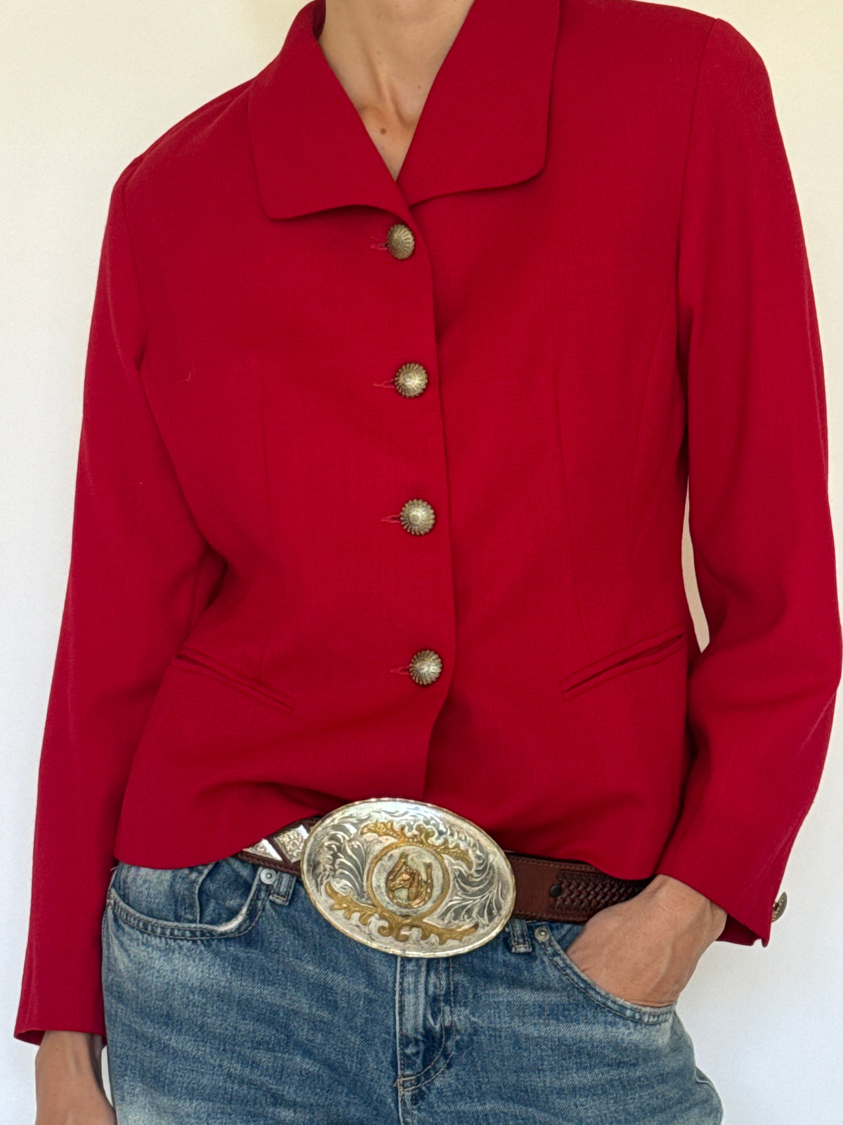 Vintage red blazer rounded collar detail