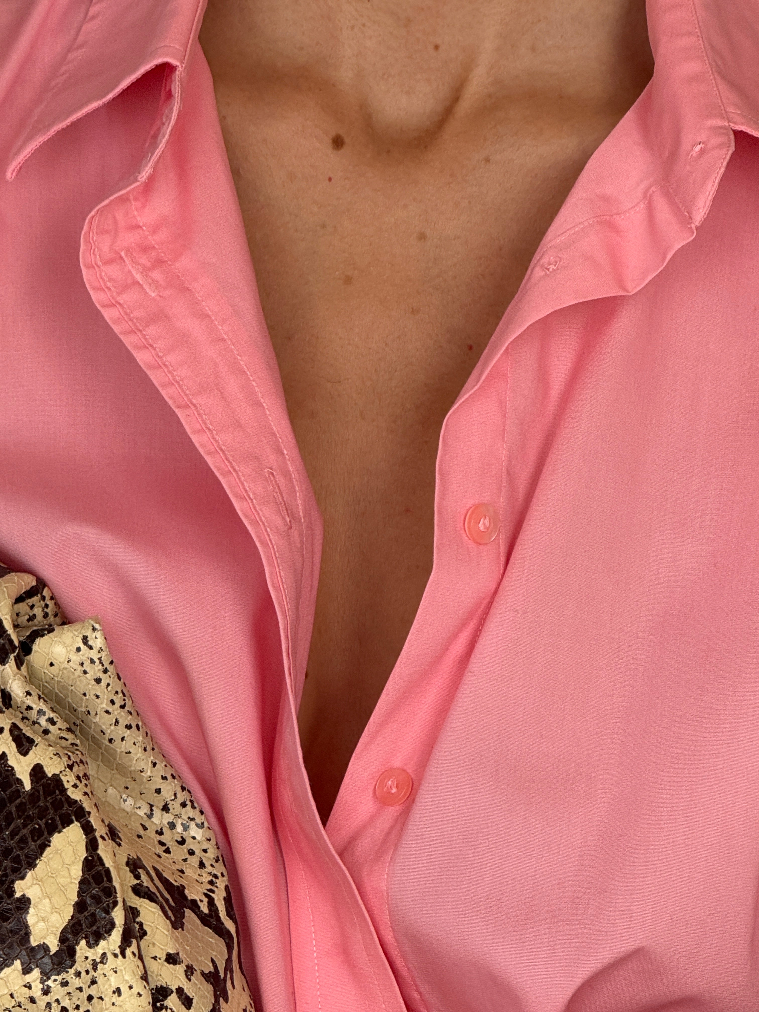 Vintage Pink Button-Up Shirt 6563