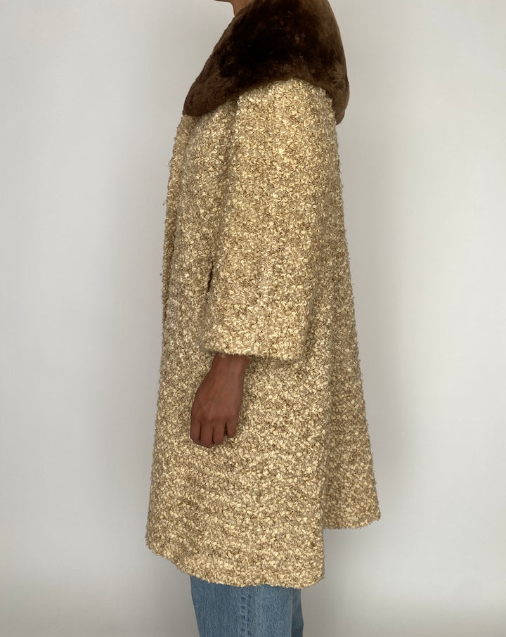 VINTAGE BEIGE LONG COAT WITH FAUX FUR COLLAR 2744