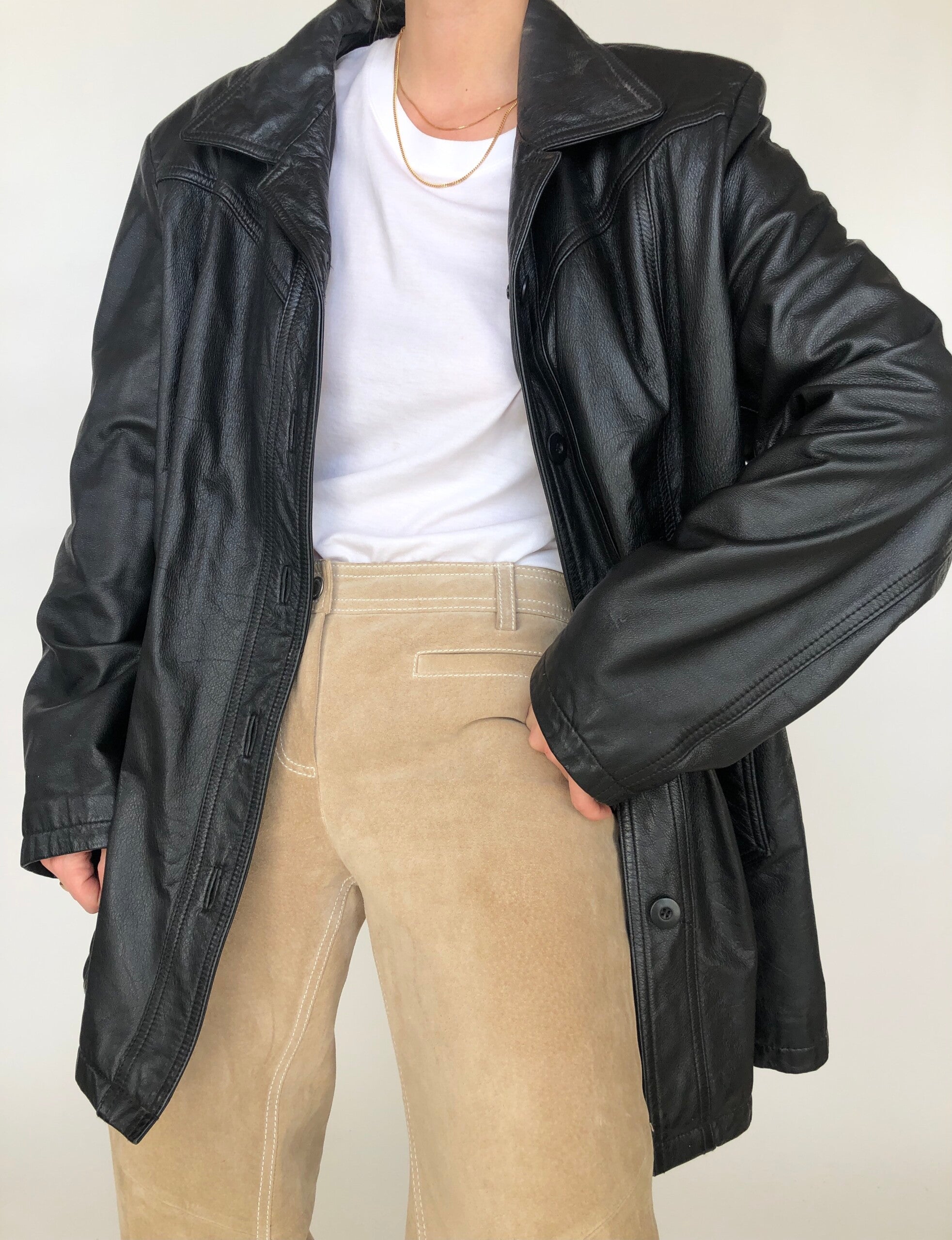 VINTAGE BLACK LEATHER JACKET 276