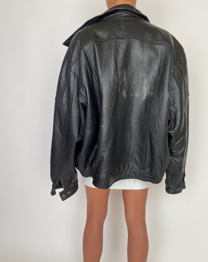 VINTAGE BLACK OVERSIZED BOXY LETHER JACKET 2765