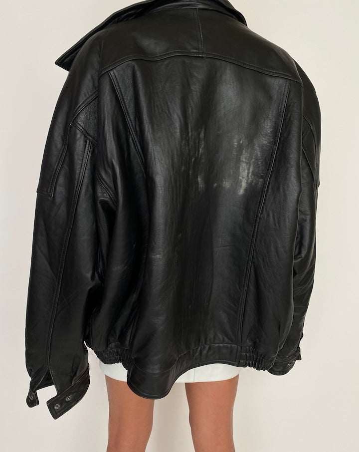 VINTAGE BLACK OVERSIZED BOXY LETHER JACKET 2765