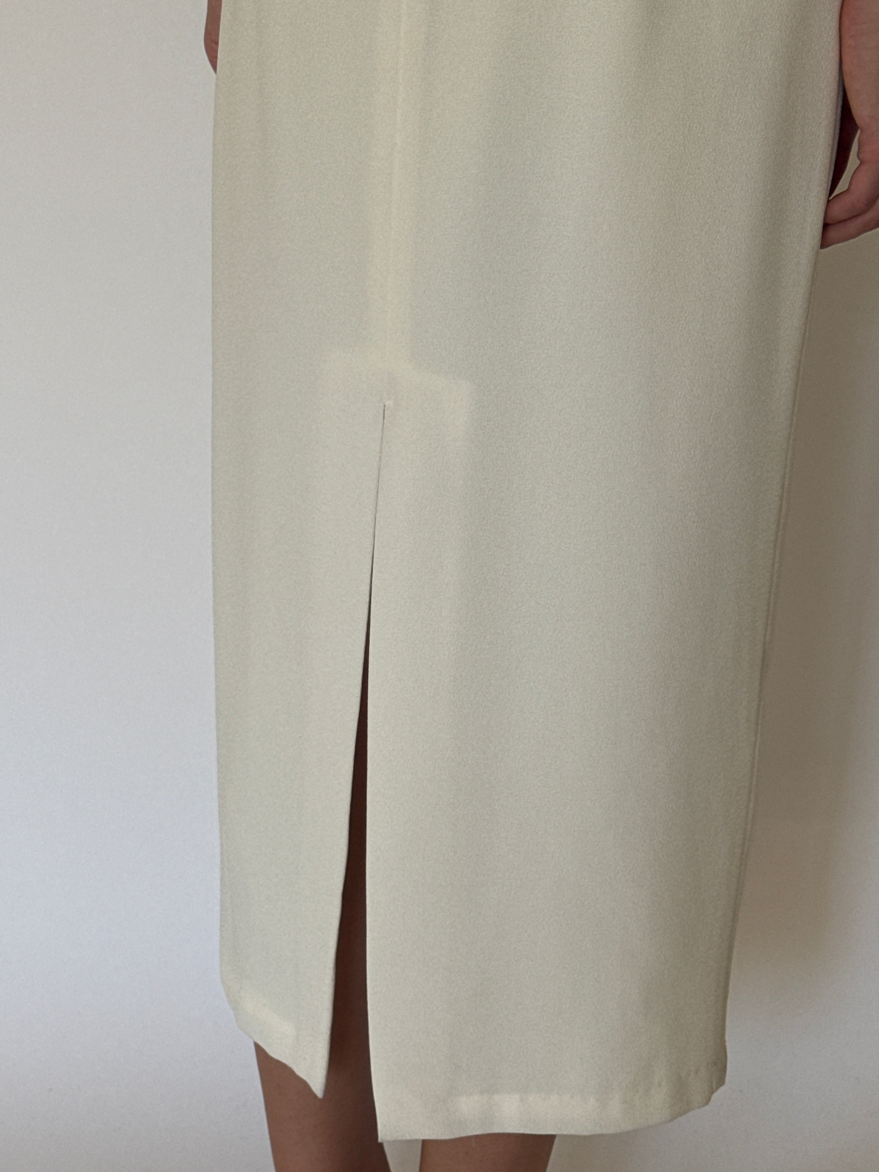 Vintage back slit detail