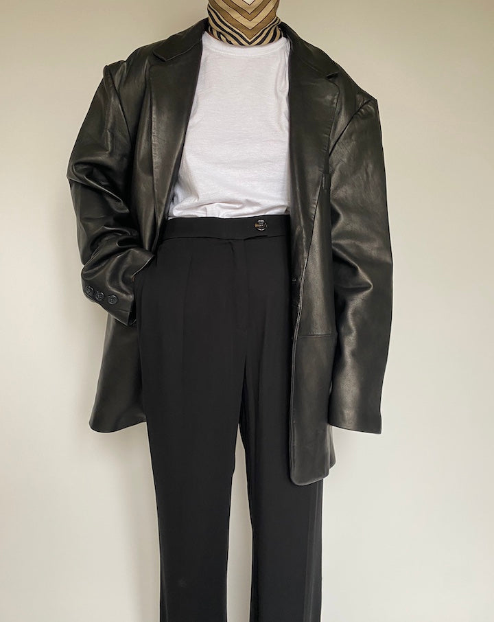 VINTAGE OVERSIZED BLACK LEATHER JACKET 2144