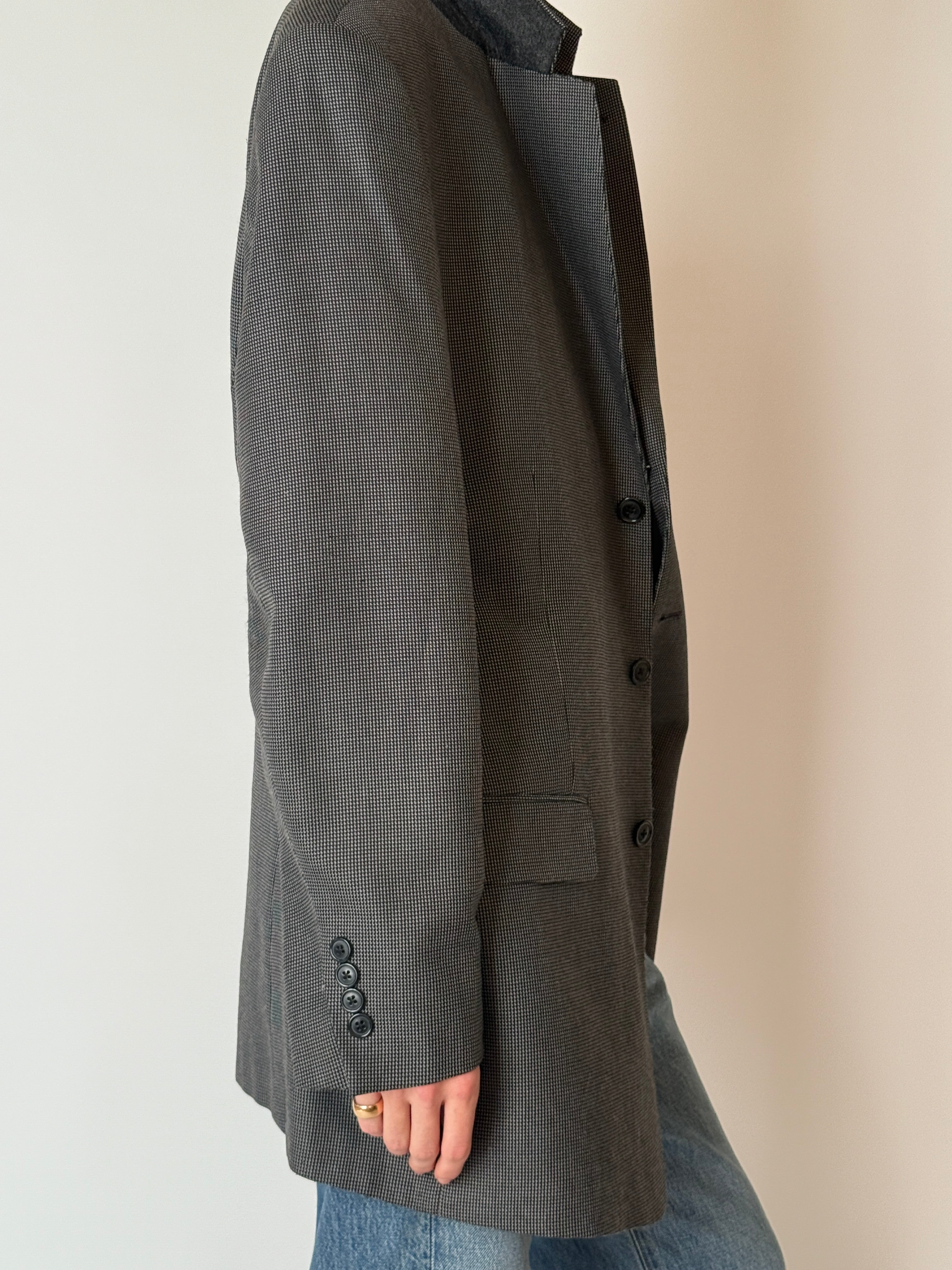 Vintage oversized black and cream blazer side angle