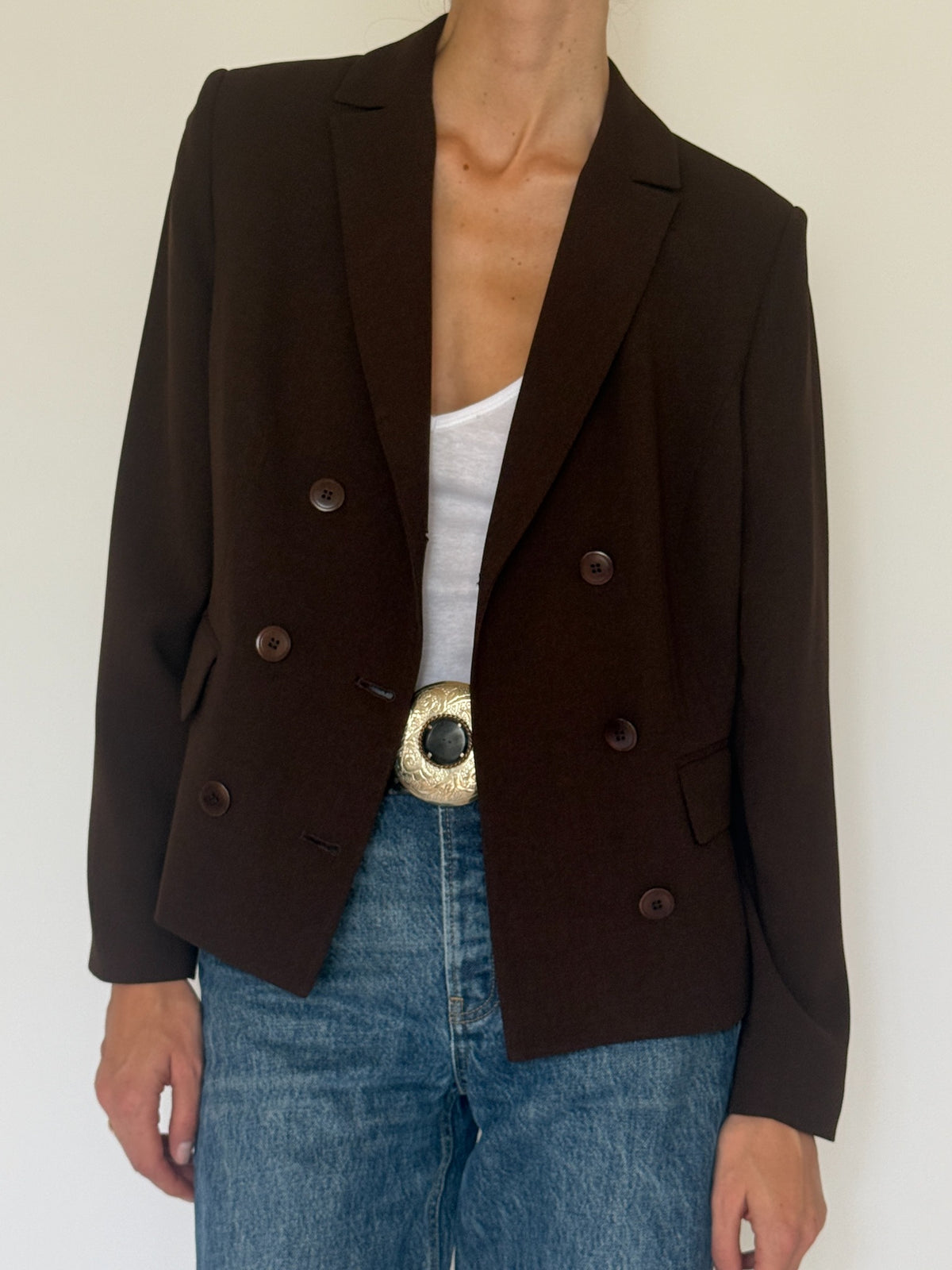 Vintage double-breasted blazer brown lapel and button detail
