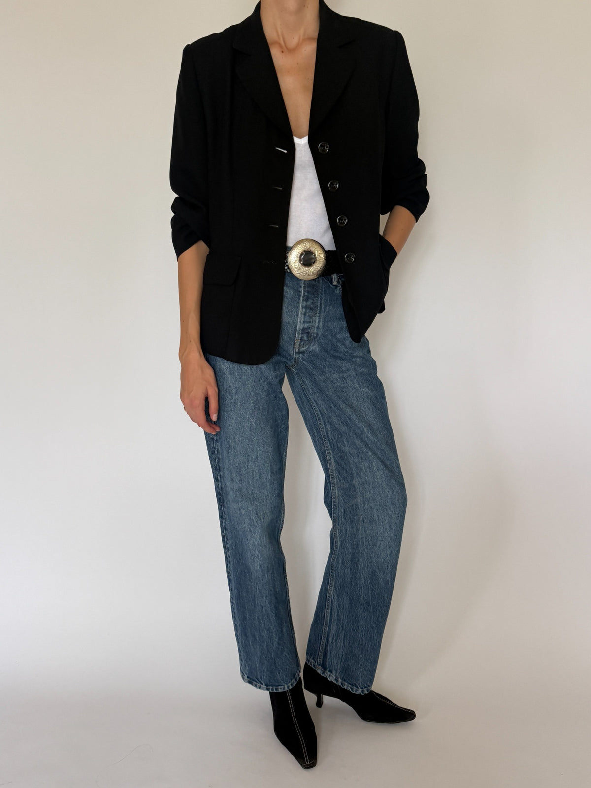 Vintage black tailored blazer full front view