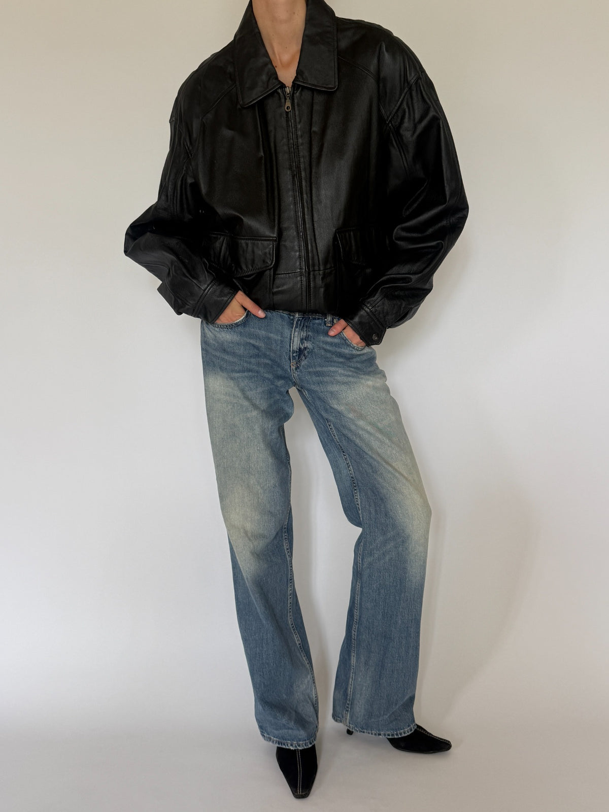 Vintage oversized leather bomber jacket black full front view