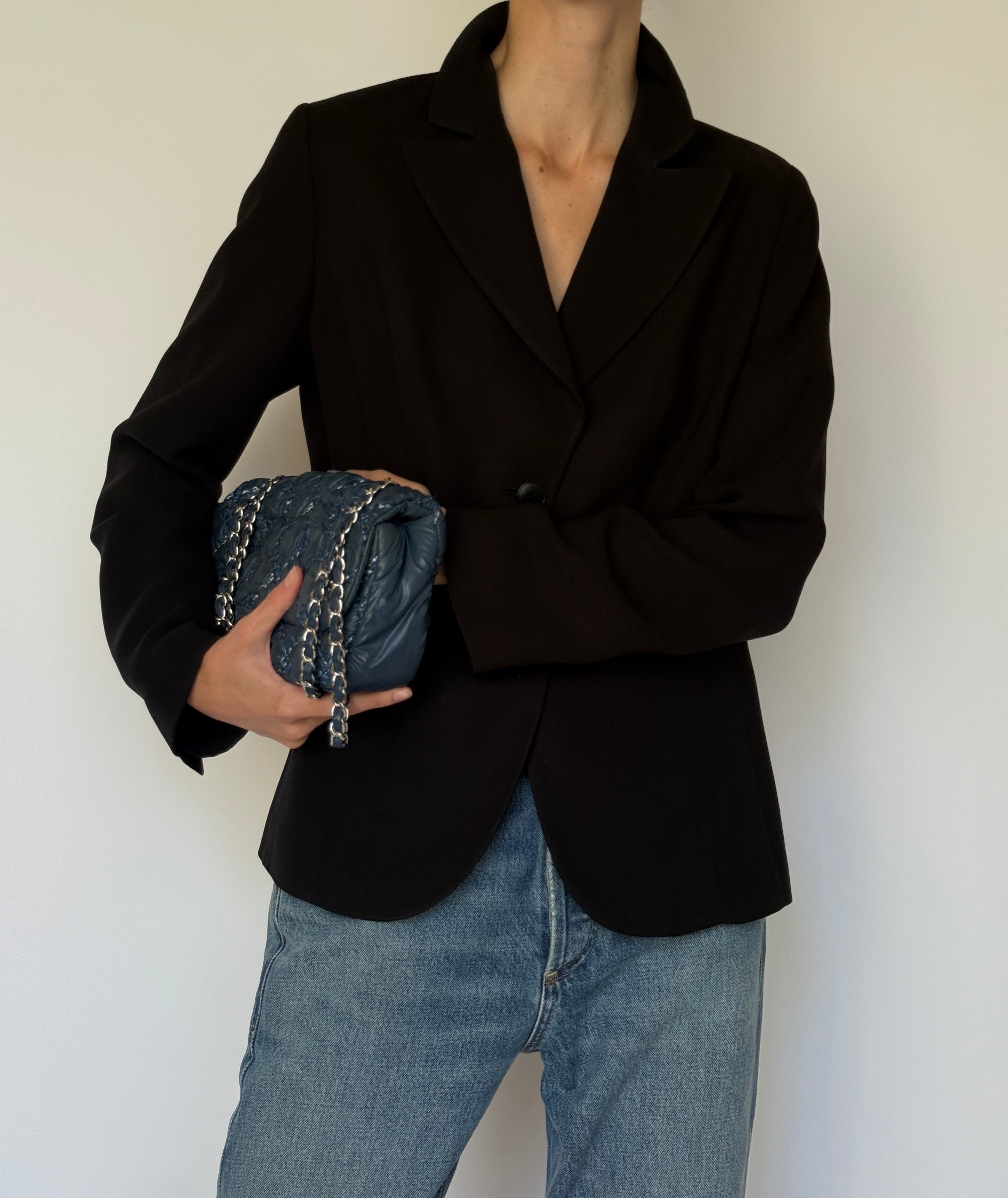 Front view of vintage black single-breasted blazer