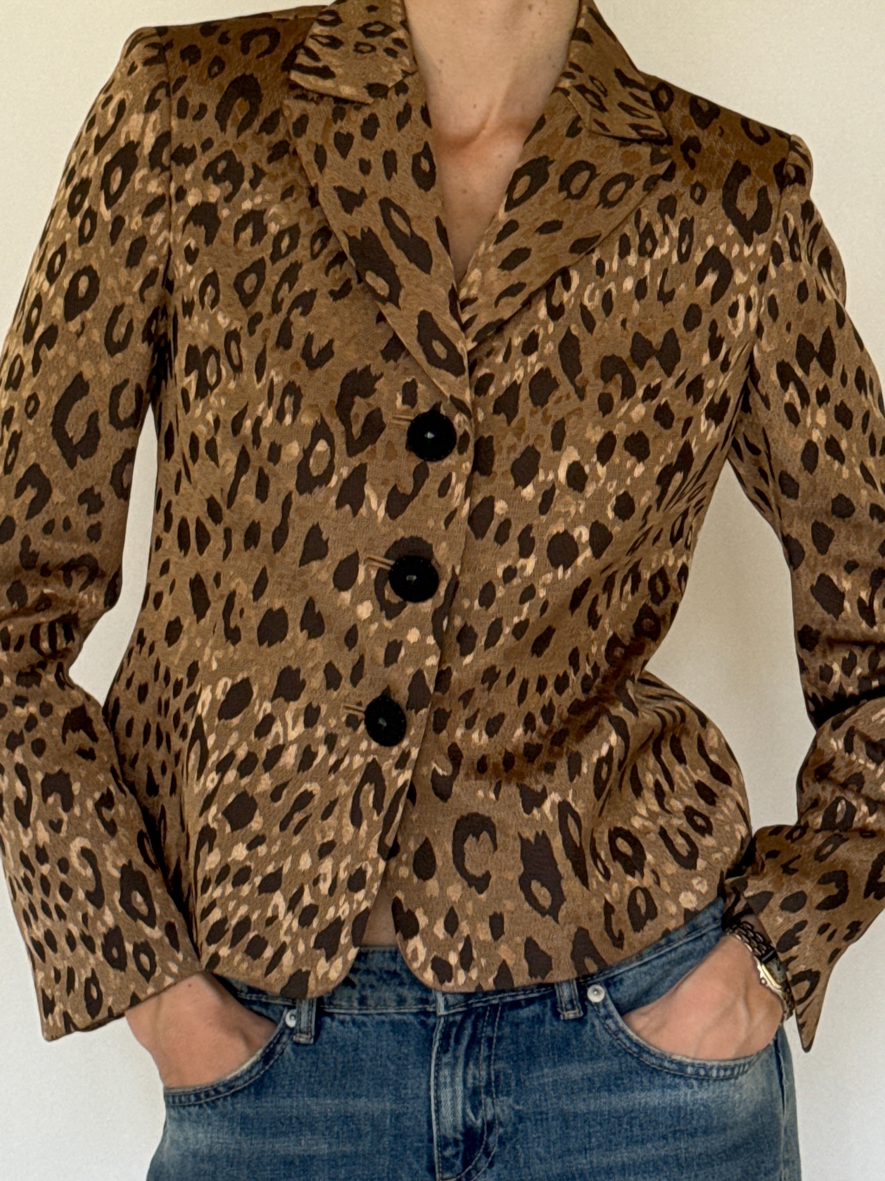 Vintage leopard print structured blazer front view
