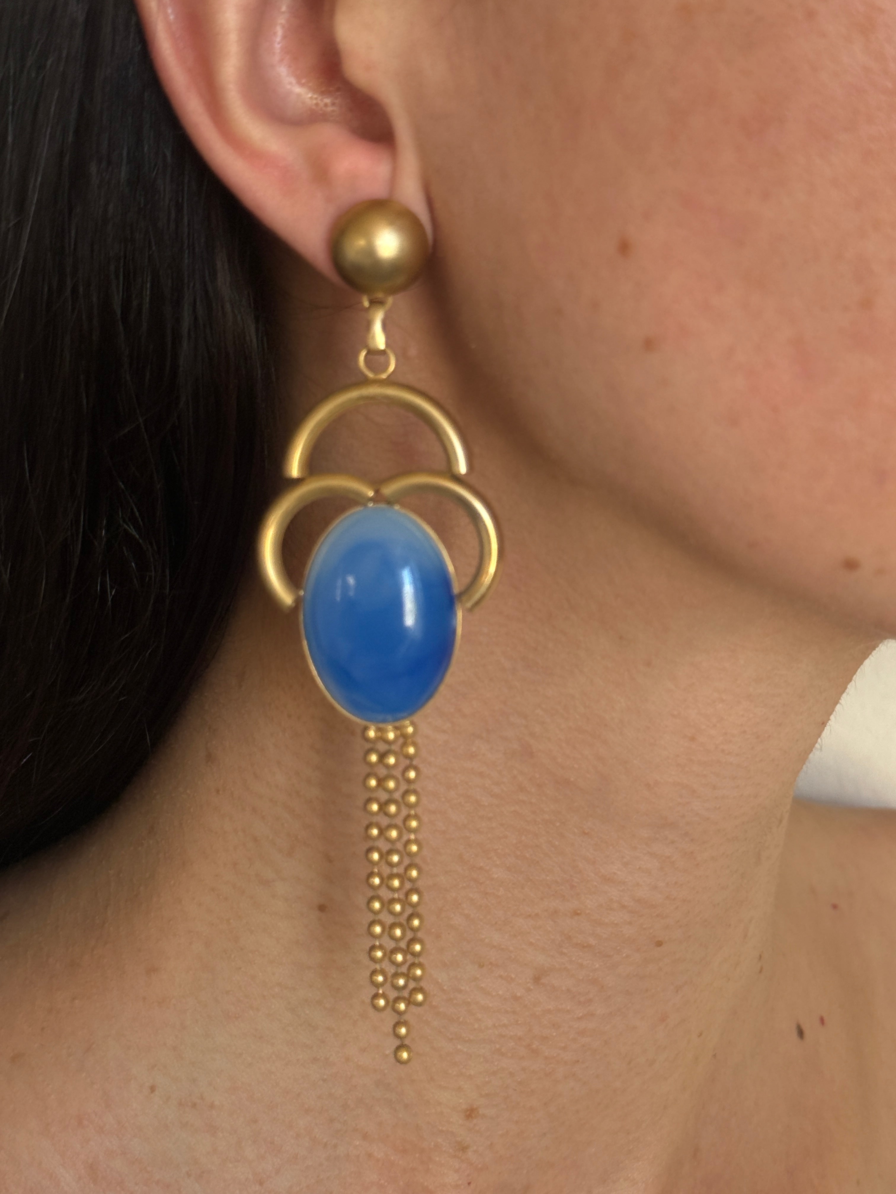 Vintage cobalt blue cabochon close-up