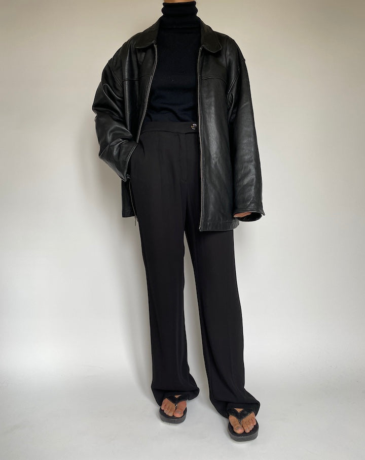 VINTAGE OVERSIZED BLACK LEATHER JACKET 2204