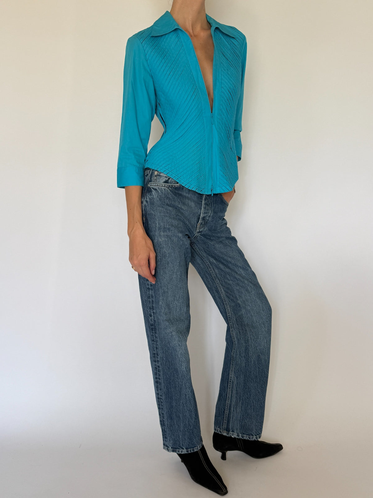 Vintage teal shirt final angle