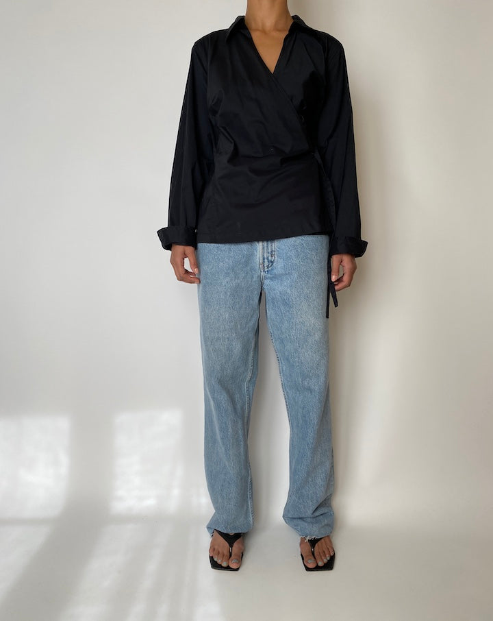 VINTAGE BLACK WRAPPED SHIRT 2570
