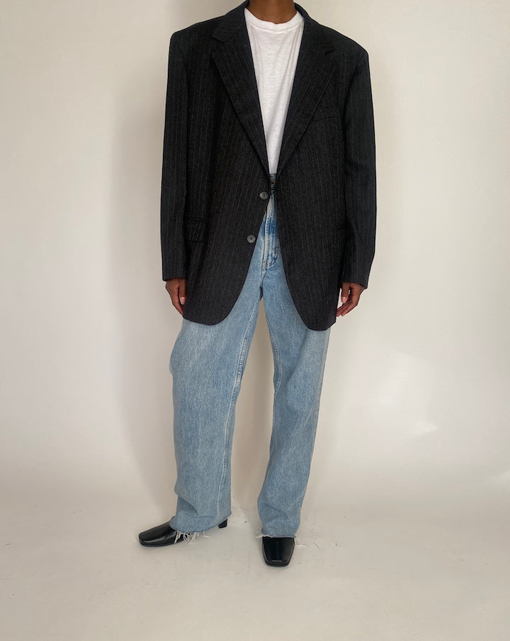 VINTAGE OVERSIZED PINSTRIPED WOOL BLAZER 4068