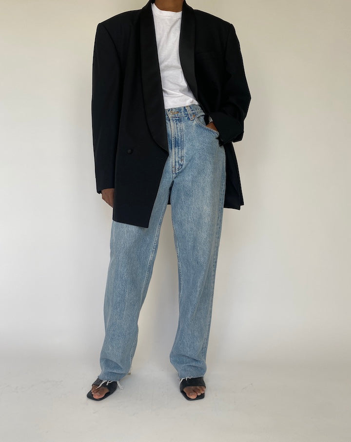 VINTAGE PIERRE BALMAIN BLACK BLAZER 4133