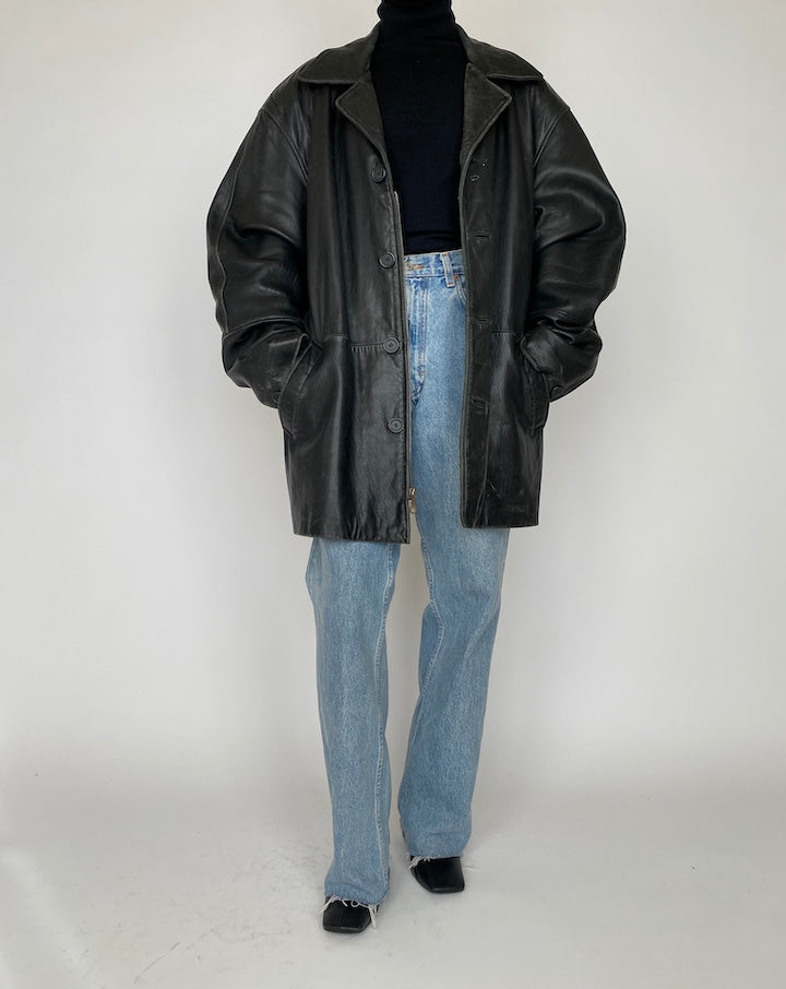VINTAGE OVERSIZED BLACK LEATHER JACKET 4174