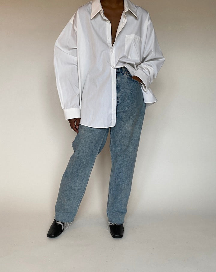 VINTAGE OVERSIZED WHITE BUTTON-DOWN SHIRT 4367