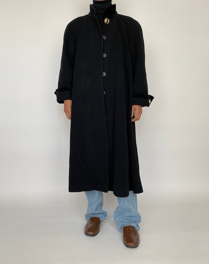 VINTAGE BLACK LONG COAT 2086